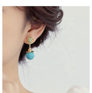 Pendientes Largos Geométricos de Turquesa de Alta Gama, Corte Princesa, Chapados en Oro y Cobre, Estilo Étnico, Regalo para Mujer - Product Image 5