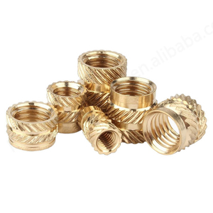 Écrou d'insertion en laiton de moulage par injection M3 moleté de haute qualité - Product Image 1