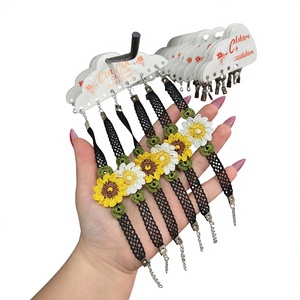 Pulseras de Tela con Flores Bordadas C+store, Encaje Negro de 20mm-29mm, Pulseras de Tela a la Moda, Diseño Duradero - Product Image 1