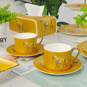 Juego de Tazas de Café y Té de Porcelana China con Baño de Oro, Taza de Capuchino de Cerámica, Juego de Taza y Platillo - Product Image 3