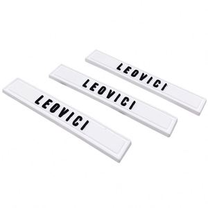 Étiquette en silicone personnalisée avec logo de marque en relief, étiquette en silicone pour vêtements - Product Image 1