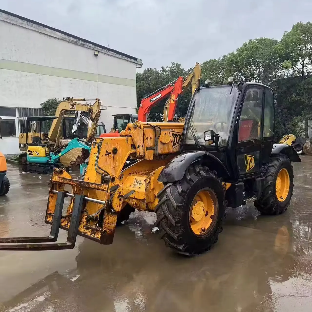 מכונה במצב טוב יד טלסקופית משומשת JCB למכירה בסין איכות טובה מחיר זול מכירה חמה מותג יפן