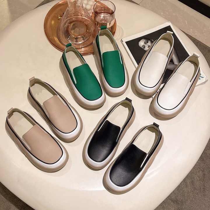 Summer Travel Shoes - Comfort and Style in Every Step