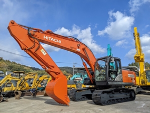 Miniexcavadora japonesa de segunda mano, precio razonable, pequeña y resistente, maquinaria usada - Product Image 2