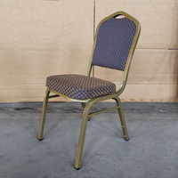 Chaise de banquet Hebei Smile en gros, structure en fer, imperméable, stable, empilable, pour usage intérieur/extérieur, hôtel, école, usage commercial