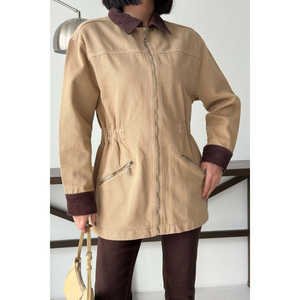 Veste en jean pour femme avec détails en velours et fermeture éclair - Product Image 4