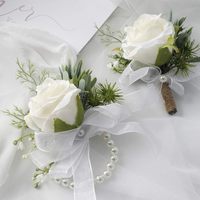 Penjualan Panas Bunga Pernikahan Putih Sutra Buatan Mawar Gading Korsase Pergelangan Tangan Pria Set Boutonniere untuk Dekorasi Jas Pernikahan Prom.