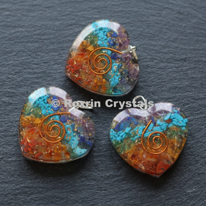 Pendentif en cristal de Rozrin en forme de cœur sculpté pour le Feng Shui et le Reiki, décoration intérieure et cadeaux de mariage - Product Image 2