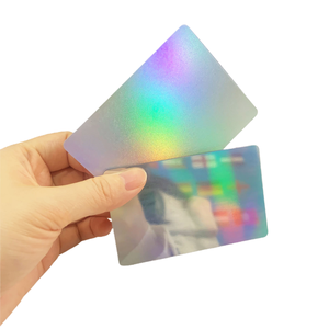 Carte holographique magnétique en PVC, impression offset, impression photo personnalisée pour l'identification et la promotion - Product Image 2