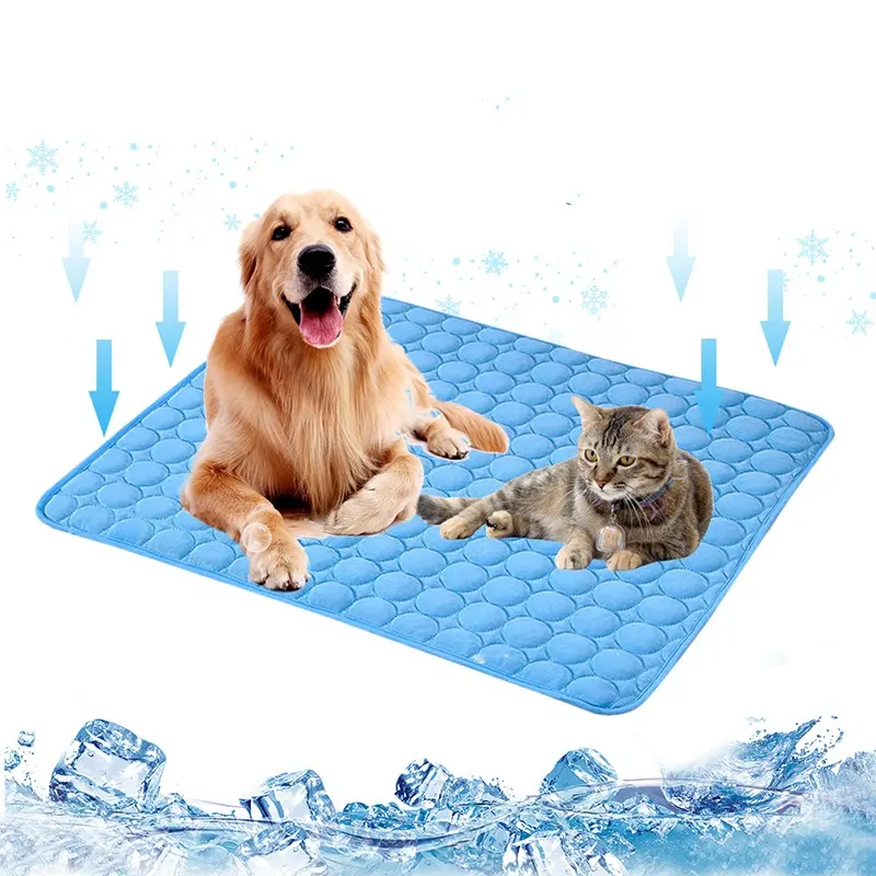 เสื่อระบายความร้อนสำหรับสัตว์เลี้ยงที่นอนแมวปลอดสารพิษขนาดใหญ่กันน้ำได้สำหรับสุนัขฤดูร้อน