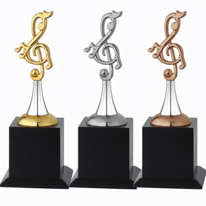 Trofeo de Metal Personalizado Fundido a Presión con Grabado Láser e Impresión UV, Portátil para Marca Personalizada y Presentaciones de Premios - Product Image 1