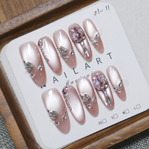 Juego de 10 <span class=keywords><strong>Uñas</strong></span> Postizas Acrílicas Rojas Cortas Hechas a Mano para el Día de San Valentín, Diseño Personalizado de Ojo de Gato con Cerezas, <span class=keywords><strong>Uñas</strong></span> Postizas de Lujo - Product Image 6