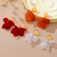 Anting-anting resin akrilik wanita motif bunga musim panas yang cantik, elegan, dan modis.