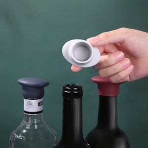 Tapón de silicona para botella de vino, tapa selladora para la conservación del vino, estilo sencillo - Product Image 1