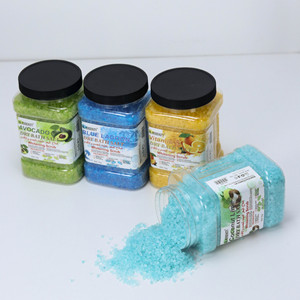 Sel de bain exfoliant grossier avec huile essentielle et cristaux de sel marin pour les soins des pieds - Product Image 3