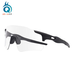 Gafas de Ciclismo Fotocromáticas Xq-Hq, Marco Tr90, Sin Polarizar, Protección UV 100, Gafas Deportivas Unisex para Bicicleta de Montaña y Carretera - Product Image 2