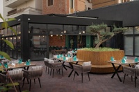 Nouveau design moderne de comptoir de bar pour restaurant, mobilier de restaurant, mobilier de salle à manger en bois, mobilier de bar à vendre
