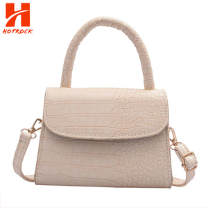 Bolso cruzado pequeño con patrón de cocodrilo para mujer, <span class=keywords><strong>bandolera</strong></span> de cuero PU, Mini bolso de hombro con asa superior - Product Image 3