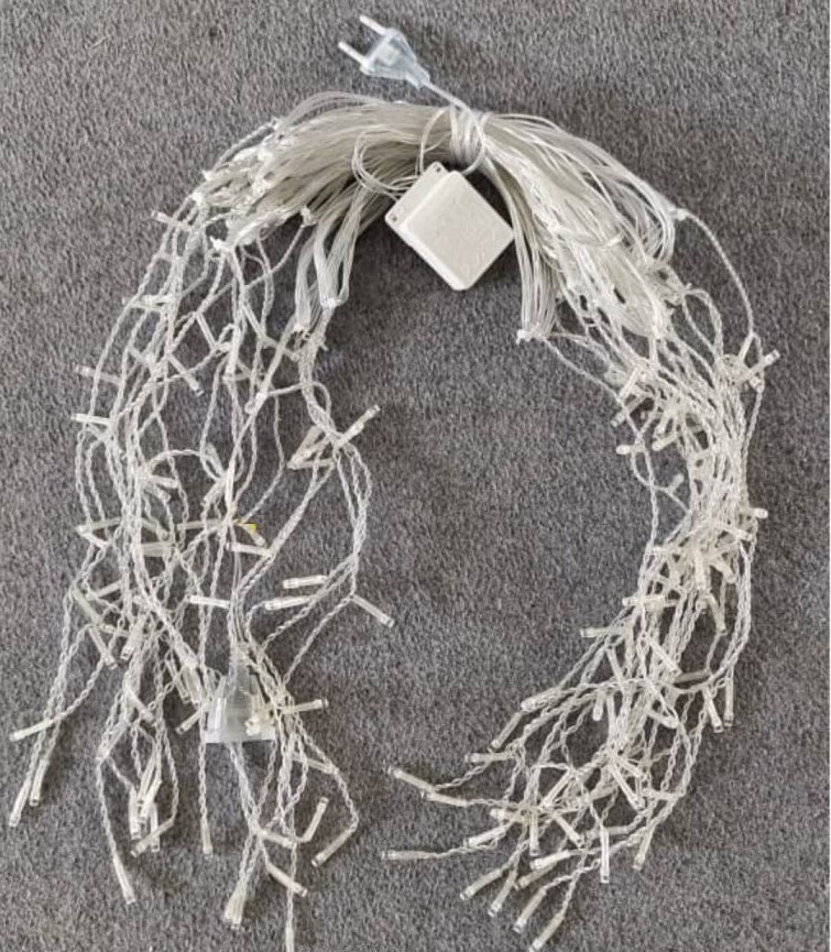 Beichen 4m Wide LED Curtain Icicle String Lights - Outdoor Christmas Decor