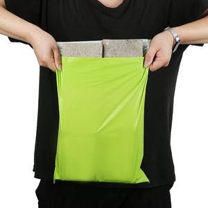 Offre Spéciale – Sacs d'expédition personnalisés en polyéthylène vert, enveloppes postales auto-adhésives en plastique avec logo - Product Image 6