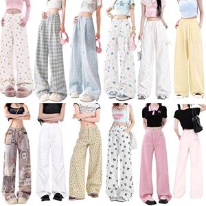 Pantaloni Estivi da <span class=keywords><strong>Donna</strong></span> alla Moda 2026, Casual a <span class=keywords><strong>Vita</strong></span> Media Elasticizzata, Antivento in Tela con Stampa Floreale, Stile Vintage Streetwear - Product Image 1