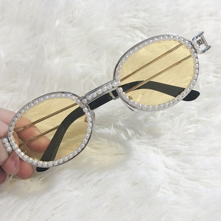 เลนส์สีเหลือง