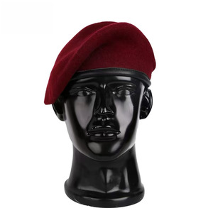 Bérets Britanniques pour Hommes et Femmes – Chapeaux en Laine et Cuir Prêts à Porter – Bérets en Laine – Bérets Français en Laine – Cadeaux Promotionnels - Product Image 5