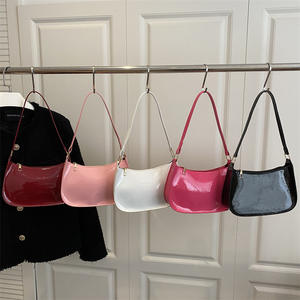 Nouveau sac carré chic pour femme, sac à main décontracté élégant à porter à l'épaule ou sous le bras - Product Image 1