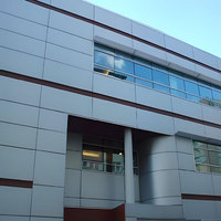 Panneau composite en aluminium Alucobond 4 mm, design moderne haute résistance, pour revêtement mural extérieur de bâtiment, façade