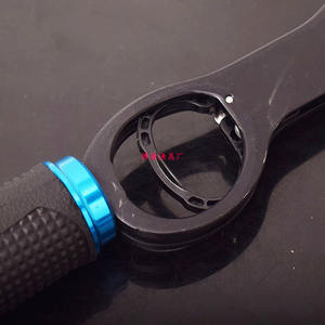 Dispositivo de Control de Peces de Aluminio Aeronáutico Tipo Placa para Dedos, Pinza para Señuelos y Extractor de Anzuelos de Boyuan Fishing Tackle Factory - Product Image 1