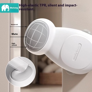 Tope de puerta de bambú antipellizco automático <span class=keywords><strong>Bloqueador</strong></span> de puerta seguro para bebés con dispositivo anticolisión Clip de hueco de puerta para niños - Product Image 4