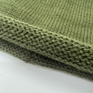 Bonnet long sans couture à bord roulé, tricoté, doux, respirant et fin, pour usage quotidien, unisexe, style rétro, casquettes personnalisées pour hommes - Product Image 2
