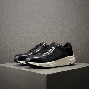 Scarpe da Passeggio Retrò da Uomo di Alta Qualità Personalizzate ODM OEM, Tomaia in Vera Pelle con Logo Personalizzato - Product Image 5