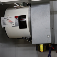 Machine de fraisage CNC à portique haute efficacité et haute vitesse VMC1270, équipement de fraisage CNC pour cadres de fenêtres en aluminium