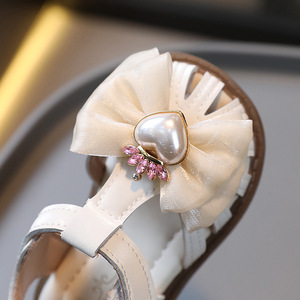 Nouvelle Collection – Sandales d'été en gros pour enfants, chaussures de princesse à semelle souple pour filles, avec nœud, cœur et perles - Product Image 5
