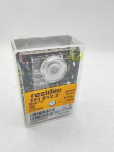 Boîtier de contrôle resido TFI 812.2 Mod.10 utilisé pour les brûleurs à gaz atmosphérique à 2 étages équipés de sondes d'<span class=keywords><strong>ionisation</strong></span> détecteurs de scintillement - Product Image 2