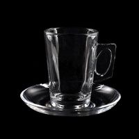Ensemble élégant de tasses et soucoupes en verre côtelé vertical transparent, gobelets à café en verre gaufré pour la maison, la restauration et la présentation sur table de banquet