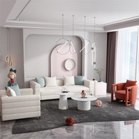 Fauteuils de salon et de chambre individuels en velours, design italien, style minimaliste, luxe léger, tendance, pour aménagement intérieur.