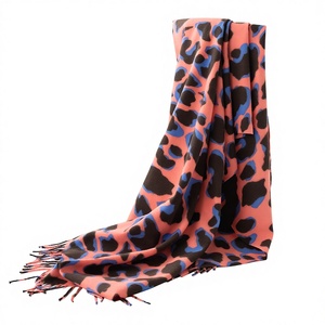 <span class=keywords><strong>Sciarpa</strong></span> <span class=keywords><strong>Leopardata</strong></span> da <span class=keywords><strong>Donna</strong></span>, Versatile per Autunno/Inverno, Lunga in Poliestere e Cashmere, Stile Occidentale, Alla Moda, Calda, Stampata, per <span class=keywords><strong>Donna</strong></span> Musulmana - Product Image 1