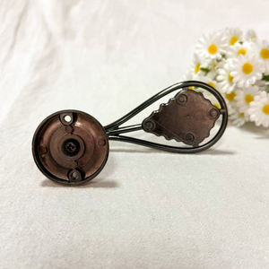 Ganchos de cortina de aleación de Metal Premium JP Factory Direct con accesorios de correa minimalistas modernos acentuados en cristal de lujo - Product Image 3