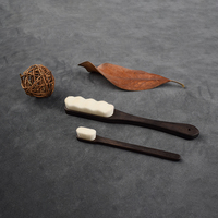 Brosse en nylon ultra-dense et souple à manche en bois, à tête ondulée et plate, pour le polissage et le nettoyage des perles de Bodhi, de noix et de Bouddha (DIY, OEM)