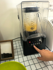 Máquina de Smoothies Comercial Automática Multifuncional Insonorizada y Cubierta, Máquina de Smoothies de Alta Potencia para Triturar Hielo - Product Image 5