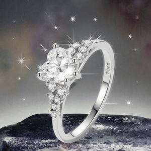 Anillo de Plata de Ley 925 para el Día de San Valentín con Certificado GRA, Anillo de Compromiso con Diamante Moissanite Corte Corazón para Mujer - Product Image 3