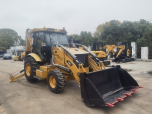 Nouvelle arrivée : Chargeuse-pelleteuse CAT 428F d'occasion en bon état, 4x4, machine de construction multifonctionnelle, seconde main, à vendre - Product Image 5