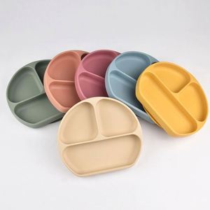Plato de Silicona Flexible de Grado Alimenticio para Bebés, con Múltiples Compartimentos para Control de Porciones, Base con Fuerte Succión, Resistente y Apto para Lavavajillas - Product Image 6