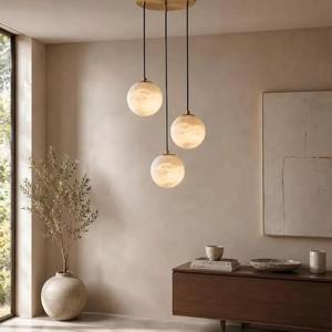 Lustre globe en albâtre avec 3 lumières, grappe de laiton escalonnée, pierre naturelle espagnole, éclairage suspendu de luxe pour un style moderne - Product Image 5