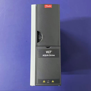 Variador de Frecuencia VLT AQUA Serie FC-202 131B8877 FC-202PK55T4E20H2XXXXXXSXXXXAXBXCXXXXDX 0.55KW/0.75HP 3PH 380-480VAC FC-202PK55T - Product Image 1