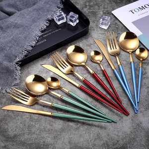 Juego de cubiertos de acero inoxidable, juego portugués de cuatro piezas, cuchillo para carne, tenedor, cuchara, cuchara para postre, suministros para hoteles - Product Image 2