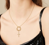 Collier Croix Couronne d'Épines Minimaliste en Acier Inoxydable Plaqué Or et Argent pour Femme - Accessoire Tendance Inspire Jewelry