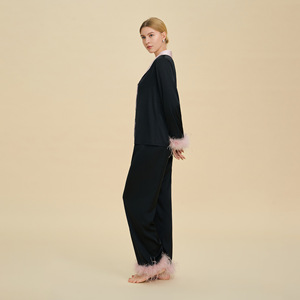 Conjunto de Pijama de Satén para Mujer SUHE, Manga Larga, Negro, Rosa Melocotón, con Adornos de Plumas, Ropa de Dormir para el Hogar, Hotel, Área de Baño - Product Image 3
